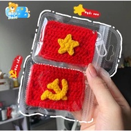 (Available) handmade Vietnamese national flag wool keychain, Vietnam flag wool keychain, flag-shaped