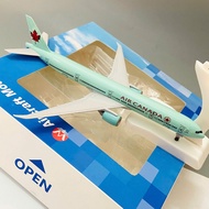 Air Canada Aviation Metal Model Plane 20cm Scale 1:400
