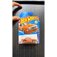 Hot wheels bmw 635 csi