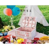 Picnic Basket with Tableware Set Influencer ins Style Hand-woven Portable Rattan Straw Wicking Picnic Basket