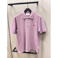 เสื้อยืดแขนสั้นคอปกสีทึบเสื้อโปโลปักลายความรักขนาดเล็กสำหรับฤดูร้อนใหม่แบรนด์แถบสองข้างแบบขึ้นลง Ami