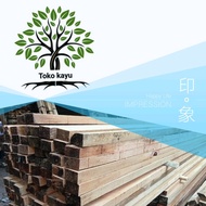 kayu kaso 5x7 meranti ,4 meteran, isi 1 kubik 72 batang 