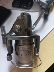 SHIMANO AERNOST XT 4000 捲線器