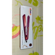 AIUEO hair straightener second hand like new