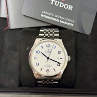Tudor 帝舵 1926（40mm）— 近乎全新 Elegant Classic 自動腕錶