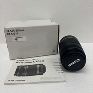 起佳能EF-S EF-S55-250mm f/4-5.6 IS相機鏡頭。功能未經確認。