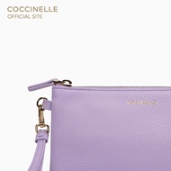COCCINELLE กระเป๋าคล้องมือผู้หญิง รุ่น NEW BEST SOFT POCHETTE 19A001 สี LAVENDER