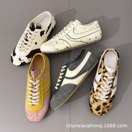DPKX DVN German Training Shoes Women Retro Flat Suede Color Matching Comfortable Couple Forrest Gump