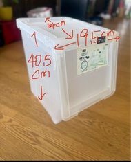 膠箱