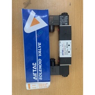 Solenoid valve 4v230c-08 220V