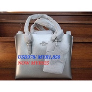 Coach Mollie Tote Bag 25 in Metallic CX253