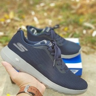 Skechers Skechers men's/ Original Skechers/ Skechers go run/ running Shoe/ running Shoe/