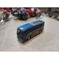 TOMICA 2011 ISUZU GALA BUS