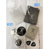 Lien Musical Instruments > aNueNue Accessory Pack Piano Cloth PICK Sticker Magnet Badge