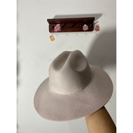 STRADIVARIUS BEIGE FEDORA HAT BRAND NEW
