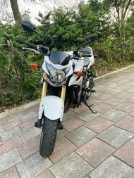 SUZUKI GSR750