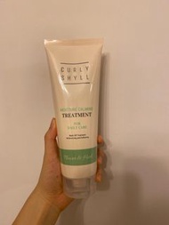 Curly shyll moisture calming treatment