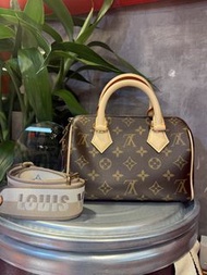 門市現貨～Louis Vuitton Speedy 20 米色肩帶