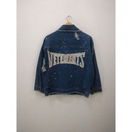 VETEMENTS Denim Jacket
