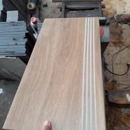 stepnosing granit tangga 30x60 motif kayu matte atau kasar alpine