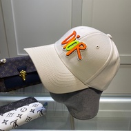 FENDI777 High Street Fashion FF Printed Baseball Cap White Spring Summer Style Basic Simple All-Matc