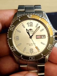 東方錶 Orient Mako V 第五代(神馬) Kamasu 200m JP日本制造香檳金&灰色錶盤入門級機械東方潛水錶