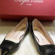 Roger Vivier Belle Vivier 黑色方扣平底鞋