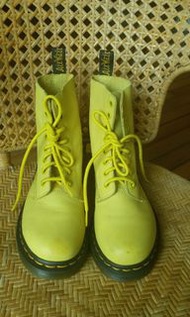 Dr. martens