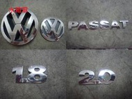 VW 福斯 PASSAT CL V5 1.8/2.0 T 原廠車身銘牌-標誌