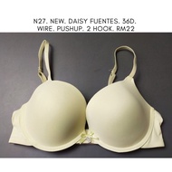 N27. DAISY FUENTES BRA 36D