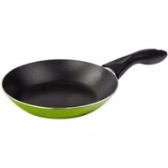 Frypan Teflon 18cm KIRIN Sasando 18 cm fry pan non-stick frying pan 18cm Frypan sasando 18cm Kirin