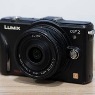 Panasonic Lumix GF2 連 14mm f/2.5 M43