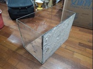 #2958玻璃缸glass cylinder  $60 (自取)