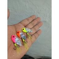 Metal vibra Shark Fin/ 5 grams & 7 grams