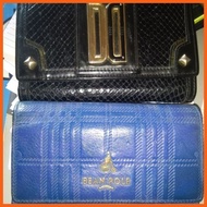 ╖ ↂ  ◉ Daks ladies wallet Preloved but in good condition