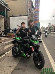 敏傑重車-小曾★賀歡喜交車★ 恭喜阿軒帥哥入手KAWASAKI Z800 四缸聲浪 超中量級運動街車 現車在店 歡迎洽詢