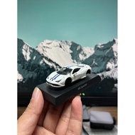 1/64 Jingshang kyosho Ferrari 458 speciale White Ferrari 458 Speciale Missing a Side Tail Light With