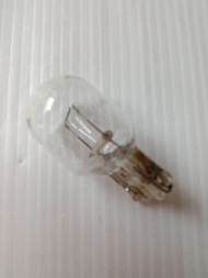 หลอดไฟท้าย   T20   12 V  21W   1ใส้   KOITO   หลอดเสียบ หลอดไฟเลี้ยว หลอดไฟถอย  ราคา 1 ชิ้น  รวมค่าส