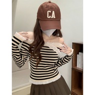 Cici(J151)เสื้อเเขนยาวไหมพรมปาดไหล่ ลายทาง ดีเทลเเต่งระบายด้วยผ้าชีฟอง ผ้ายืดใส่สบาย แมทช์ได้หลายสไต