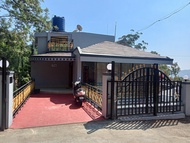 Villa  m² dengan 5 kamar tidur dan 5 kamar mandi pribadi di Bhose (Niha's Villa)