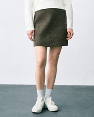 URBAN REVIVO - Chân váy chữ A mini thời trang UYU540014-GD3
