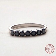 1pc Fashionable S925 Sterling Silver Ring With 7pcs 3mm Black Moissanite Stones, Gift Box Packaging,