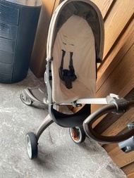 Stokke 嬰兒推車