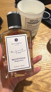 BUTTERFLY The Scent of Happiness 香水