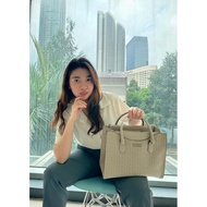 GUESS TOTE BAG