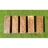 Carly mango wood Size: (5x5x15cm)(5x5x25cm)(5x5x50cm)