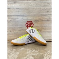 QUASER NEOVA (PUTIH) KASUT FUTSAL