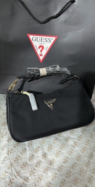 <พร้อมส่ง 430 >กระเป๋าถือ GUESS PARIS SHOULDER BAG กระเป๋าเกส