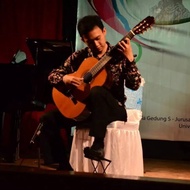 Kursus Gitar Klasik, Fingerstyle, Akustik Guru Lulusan Sarjana Musik