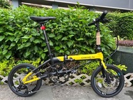 🙏🙏又順利交收一部 黒黃色 2023 最新款 頭柱內摺版馬甲線款 DAHON K3 PLUS 9速 16吋 碟剎 鋁合金 折叠車